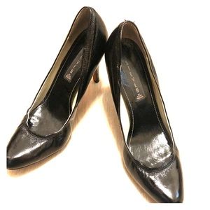 STEVEN Patent leather heels